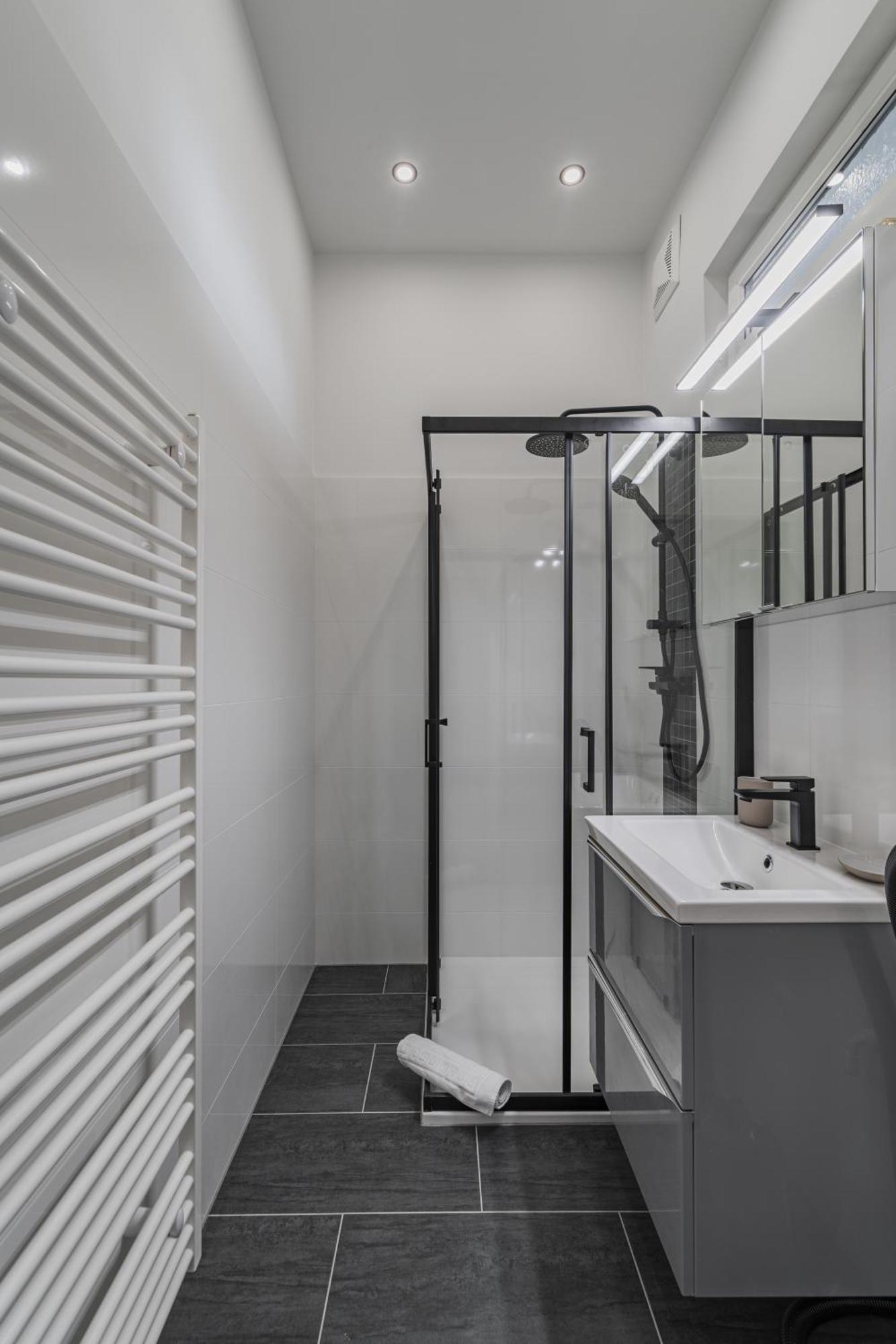 Smart Living - Hauptbahnhof Apartment *
